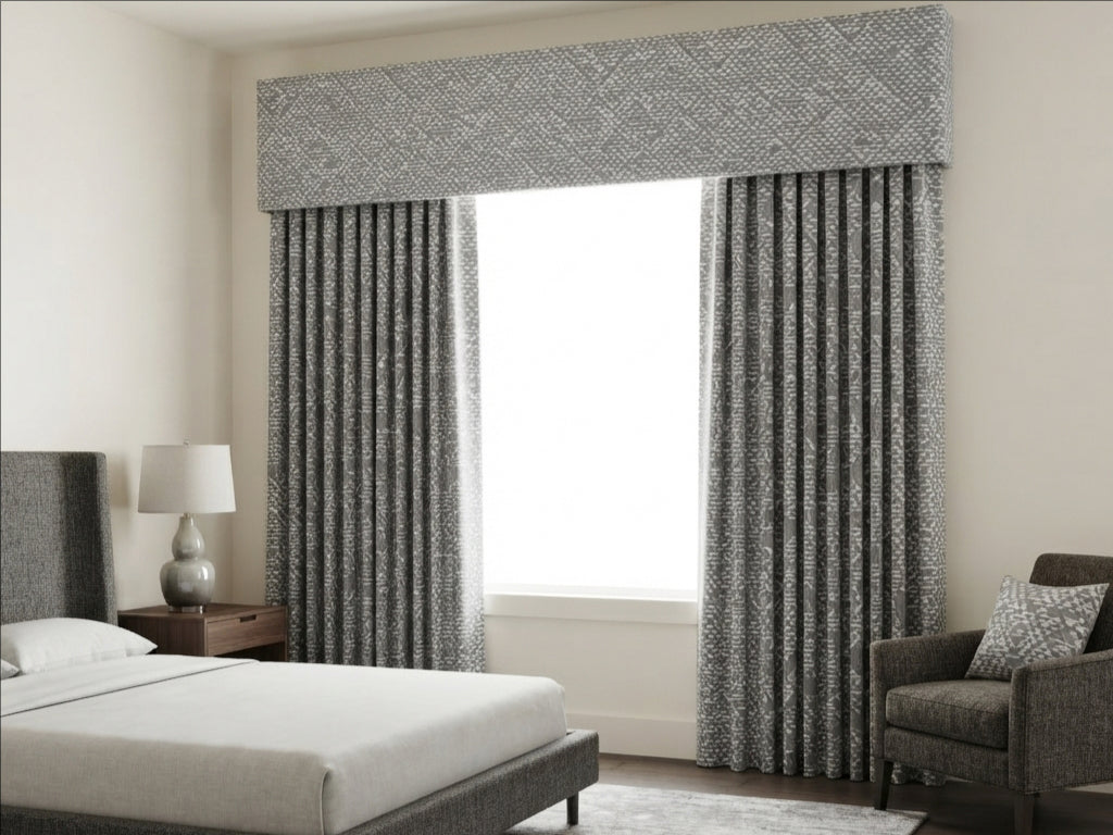 Diamond Grey&White Faux Wool Valance