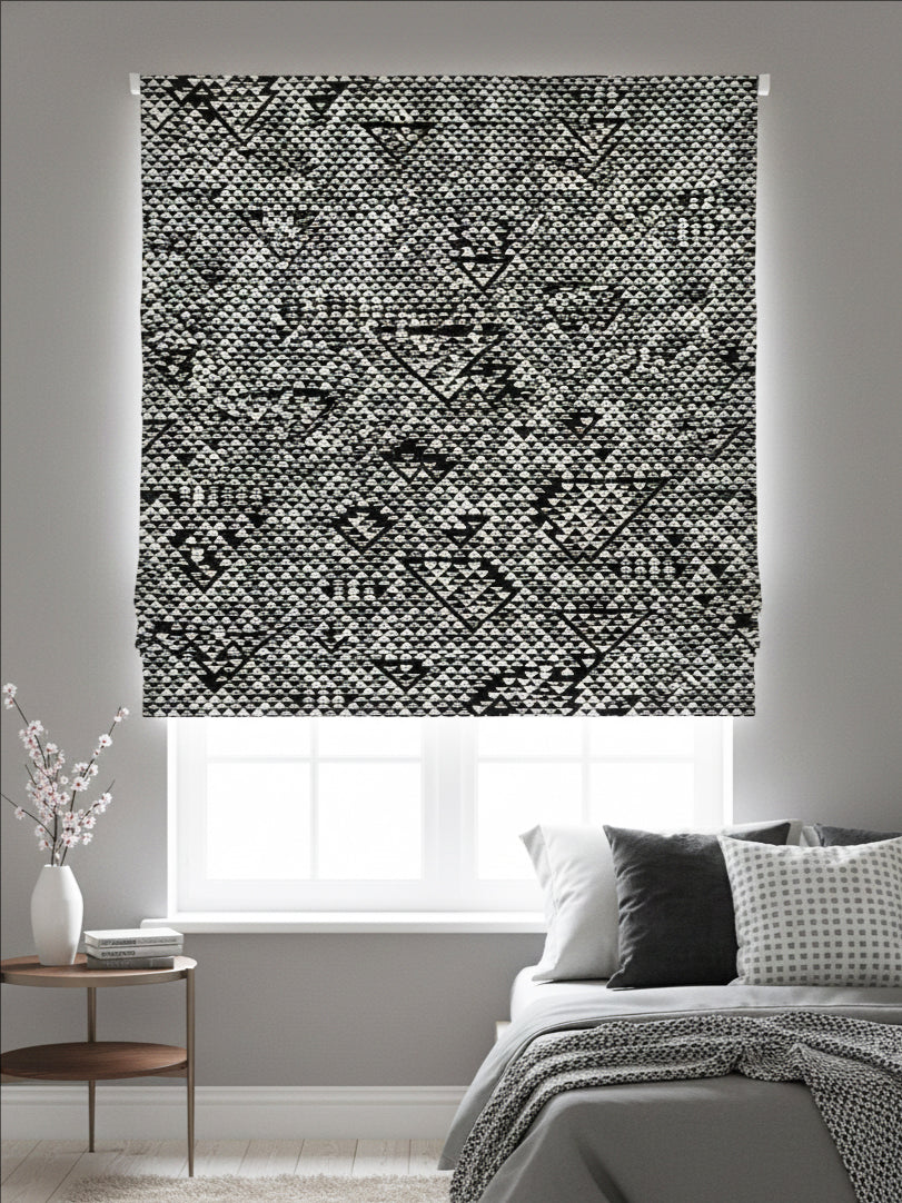 Diamond Black&White Faux Wool Roman Shade