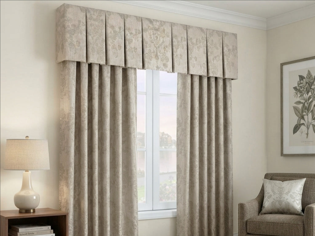 Flower Pearl Valance