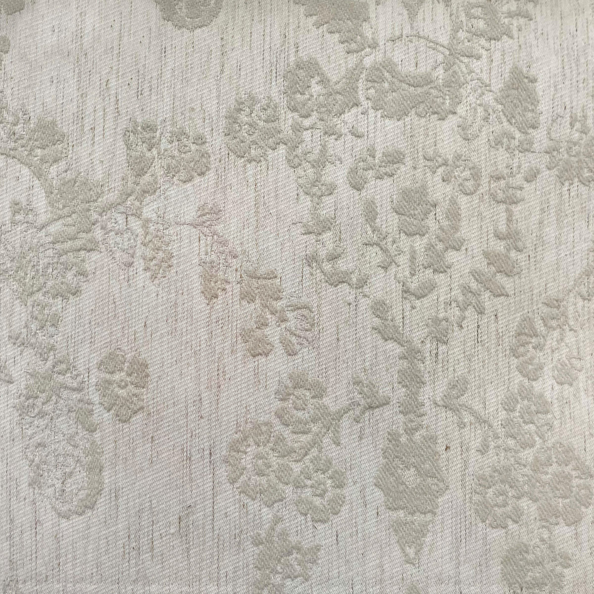 Flower Pearl Roman Shade